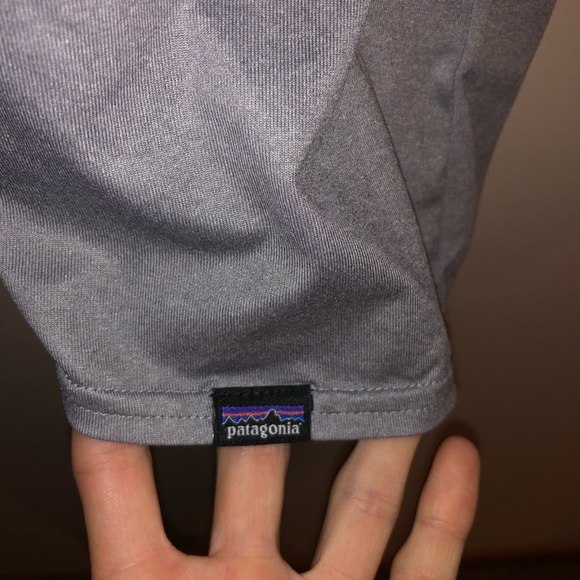 Patagonia tee shirt - Picture 3 of 4